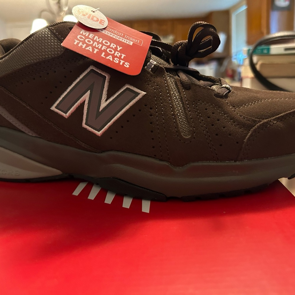 Men’s New Balance 608v5 sz 11W